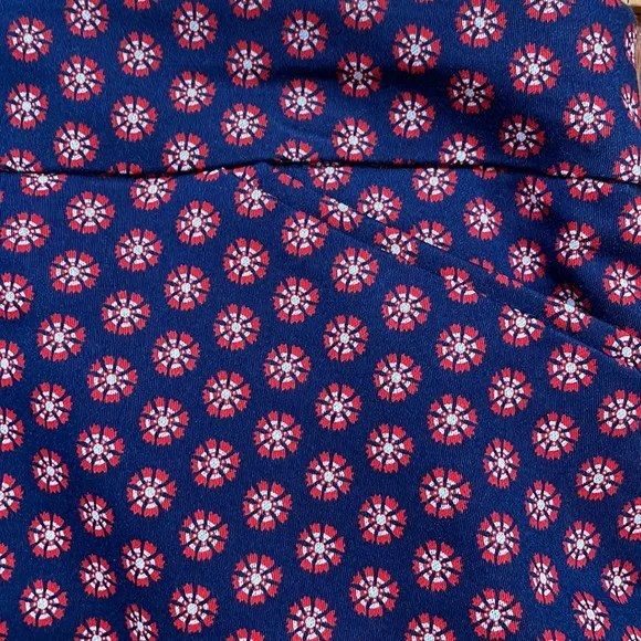 Croft & Barrow Women Skort Size 14 Regular Mid rise Blue White Red Pockets NWT - Picture 3 of 15